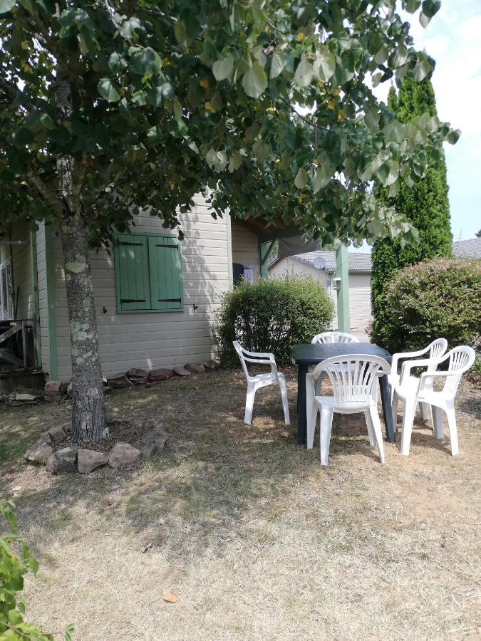 Cottages Du Lac De Miel Beynat Εξωτερικό φωτογραφία